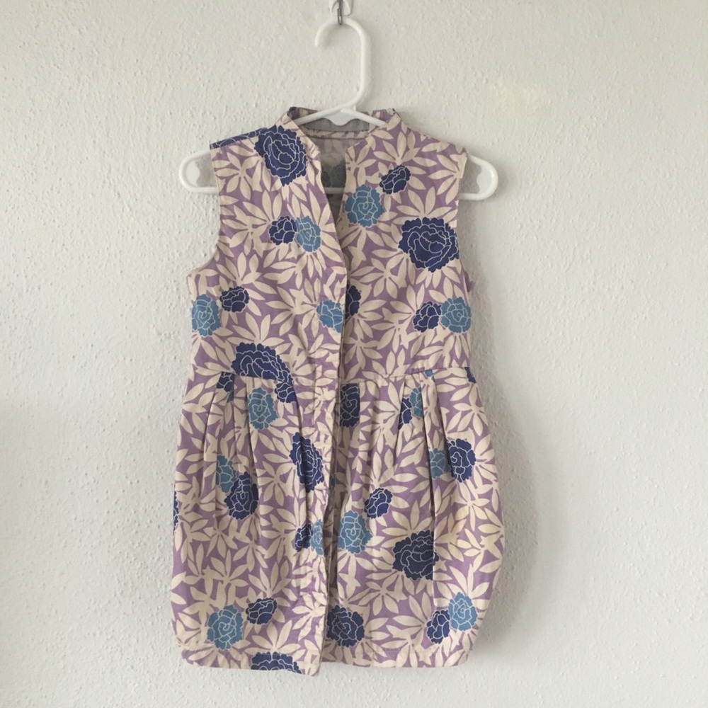 Mandarin collar floral tulip dress